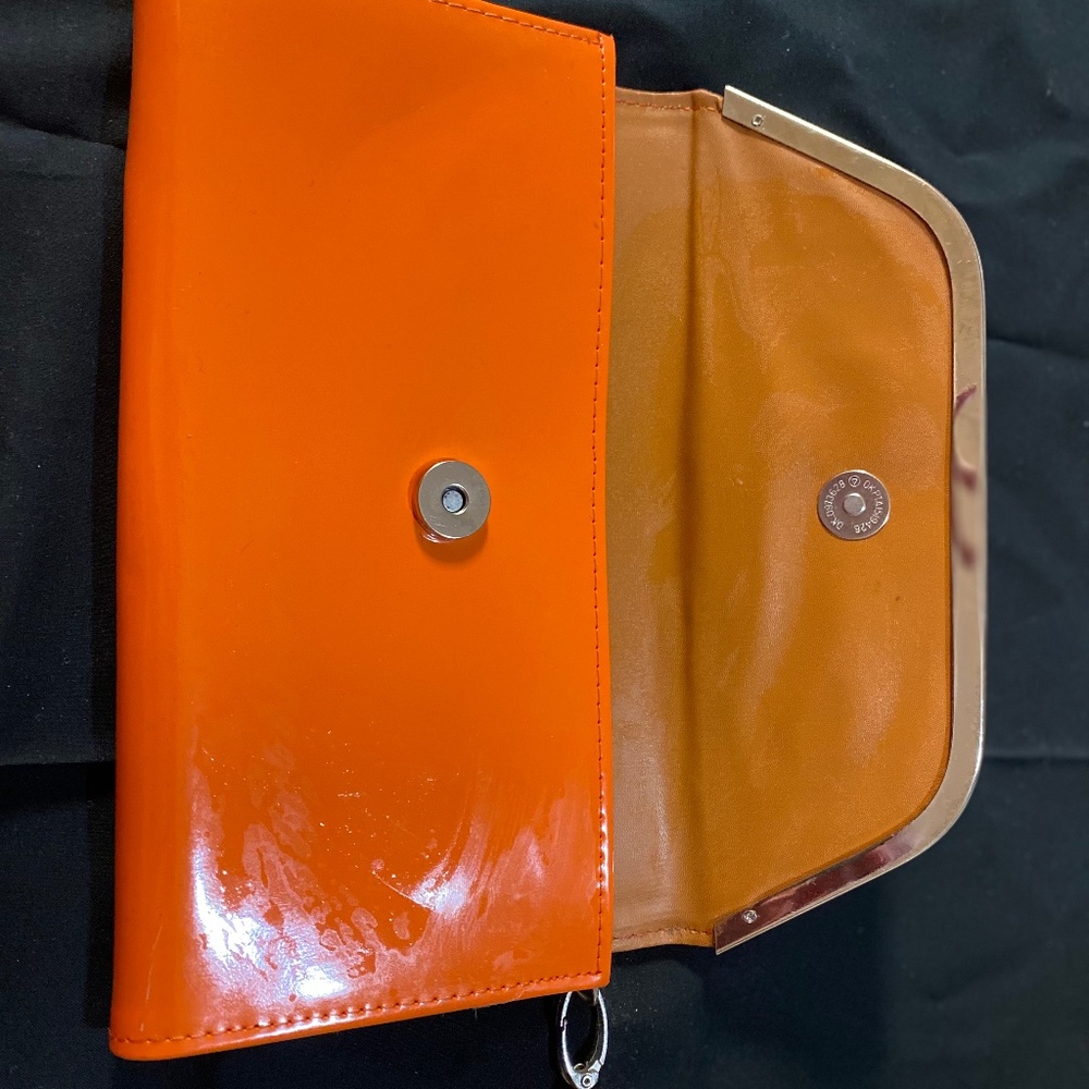 Vintage clutch